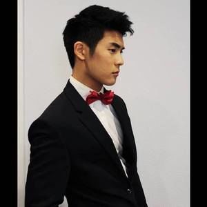 Meet your Posher, Joshua